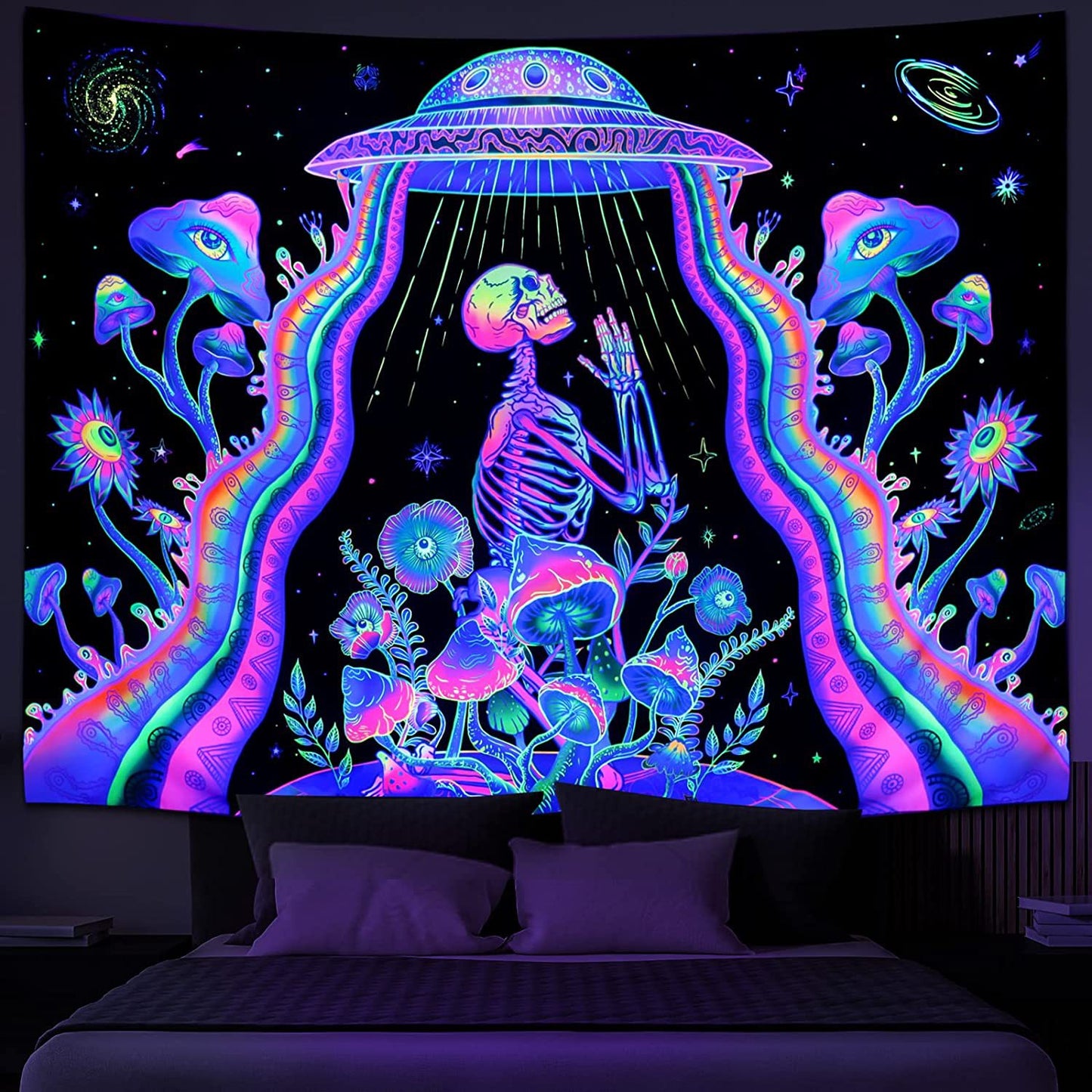 UV Fluorescent Tapestry Wall Hanging = Astronaut, skulls, mushrooms, gaming