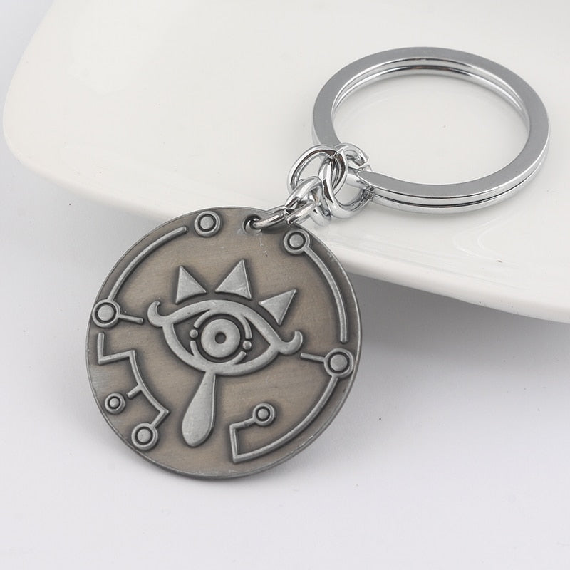 Zeldas Hylian Shield Keychain Breath of The Wild